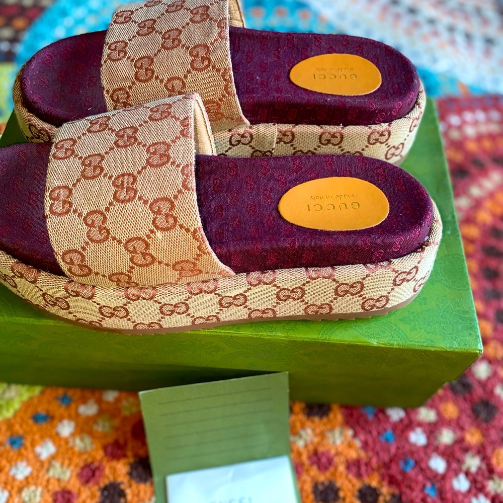 Authentic Gucci Angelina GG logo Platform Slides